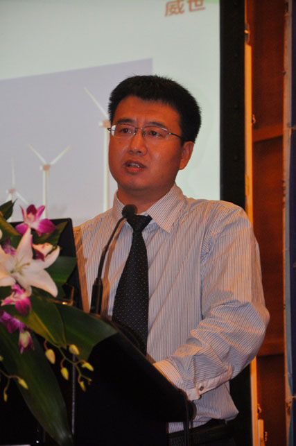 Vishay電阻電感部門區(qū)域市場技術經(jīng)理呂愛強做演講