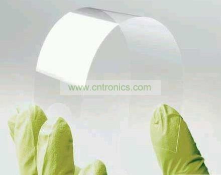 將Willow Glass彎曲。