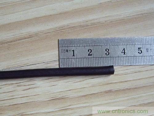 最簡單使用的天線&mdash;&mdash;罐頭天線，可做正饋大鍋饋源！ 