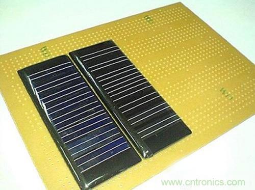 微型太陽能供電板DIY，給手電筒收音機供電