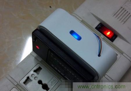 DIY:自制自帶電池供電的無(wú)線路由器