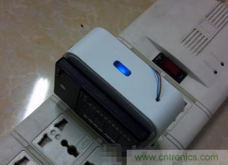 DIY:自制自帶電池供電的無(wú)線路由器