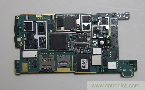 拆解4G新機(jī)索尼M35t：用料十足，易于維修