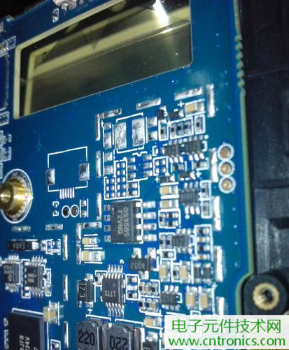 不怕摔的電紙書！一款柔性屏電子書閱讀器拆解