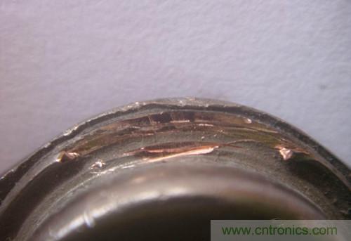 暴力拆解對比:進(jìn)口金封三極管VS國產(chǎn)金封三極管