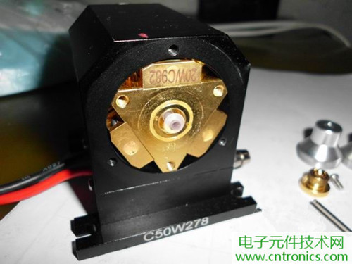 這貨一萬(wàn)三？50W半導(dǎo)體激光模塊拆解