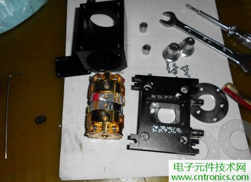 這貨一萬(wàn)三？50W半導(dǎo)體激光模塊拆解