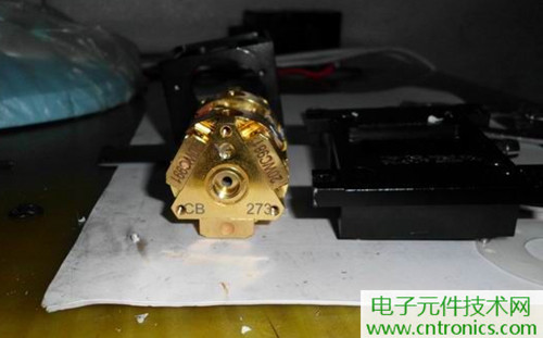 這貨一萬(wàn)三？50W半導(dǎo)體激光模塊拆解