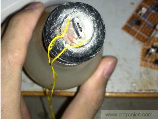 LED夜燈改裝記，如何廢物利用？