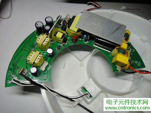 高端大氣上檔次！智能遙控調(diào)光LED吸頂燈拆解