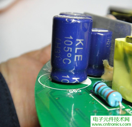 高端大氣上檔次！智能遙控調(diào)光LED吸頂燈拆解