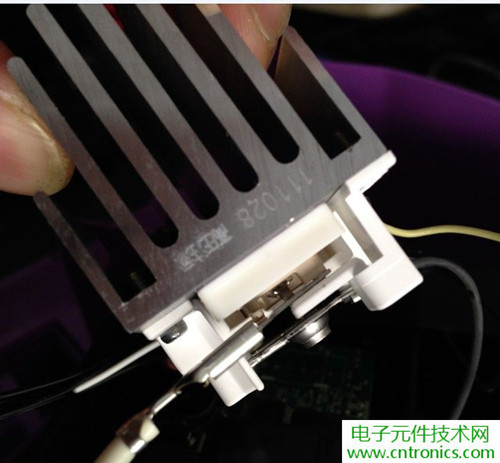 PM2.5殺手！松下納米水離子空氣凈化器拆解