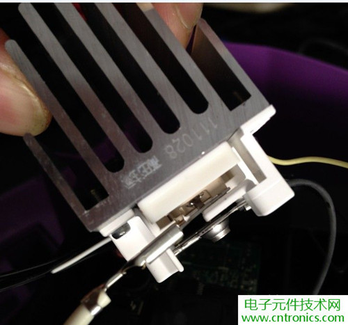 PM2.5殺手！松下納米水離子空氣凈化器拆解