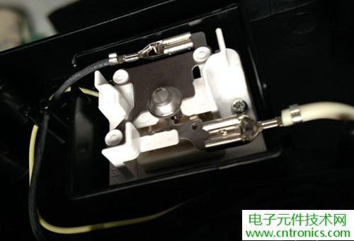 PM2.5殺手！松下納米水離子空氣凈化器拆解