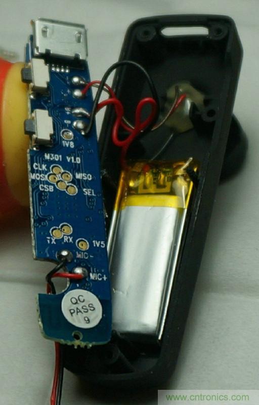 一分錢一分貨！帶NFC功能藍(lán)牙耳機拆解