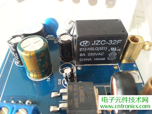 一款觸控開關(guān)拆解，做工不錯(cuò)