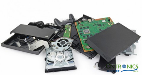 游戲機(jī)內(nèi)部的秘密:逆天級(jí)拆解索尼 PALY STATION 4!