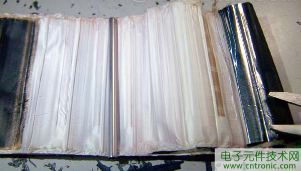 筆記本電池拆解，探秘電池內(nèi)部結(jié)構(gòu)