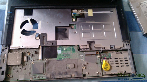 創(chuàng)意DIY：將筆記本大卸八塊做成臺式機！