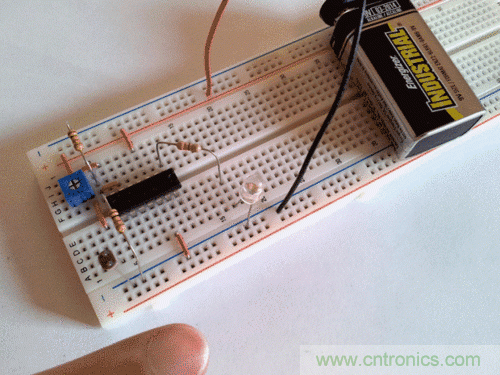 DIY:教你10分鐘自制光線探測(cè)器