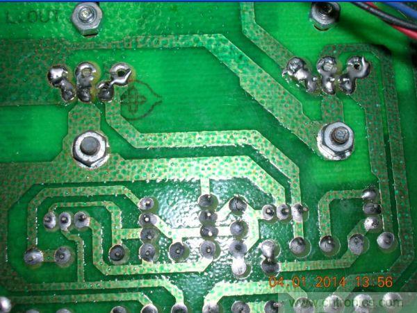 巧奪天工！大神利用山寨功放為高性價(jià)比逆變器&ldquo;穿新衣&rdquo;