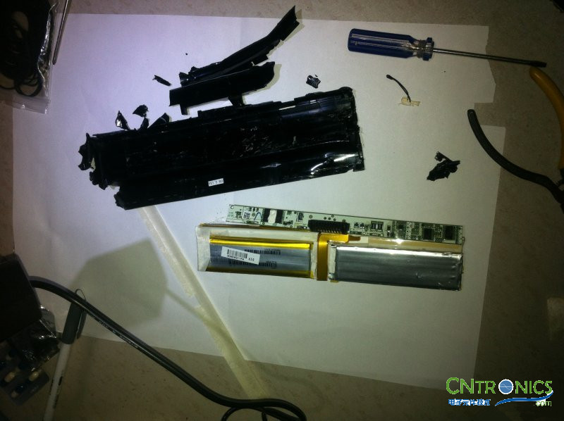 不一樣的DELL筆記本電池拆解小竅門！