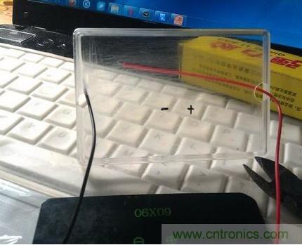 精巧DIY:綠色天然環(huán)保的太陽能移動電源