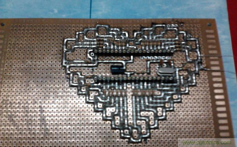 三八節(jié)將至！DIY心形LED流水燈！你們懂的~