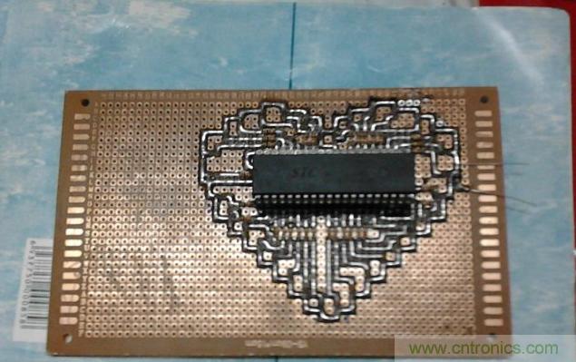 三八節(jié)將至！DIY心形LED流水燈！你們懂的~