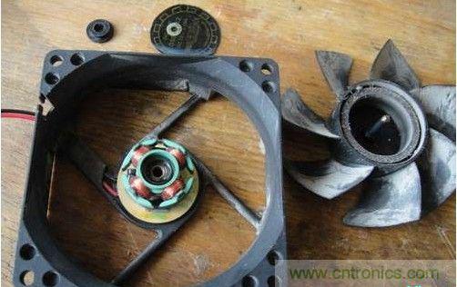 創(chuàng)意DIY！迷你風(fēng)力發(fā)電機(jī)！