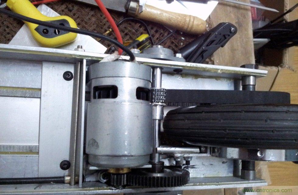 能工巧匠！DIY屬于你的電動滑板車！