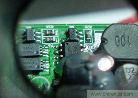 圖文并茂！移動(dòng)電源升壓效率大檢測