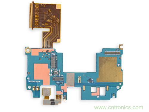 牛人強(qiáng)拆！新HTC One(M8)真機(jī)精密做工難修理