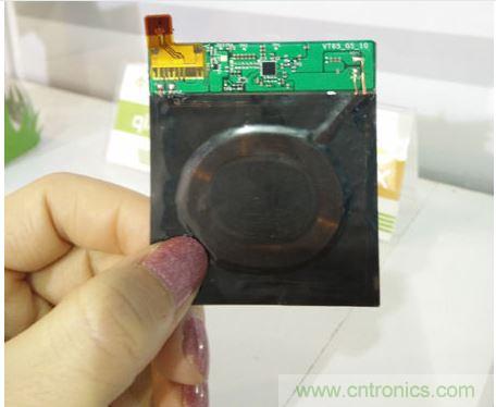 以上三個(gè)分別是為藍(lán)牙耳機(jī)、智能手表與手機(jī)設(shè)計(jì)的超薄無(wú)線充電模組