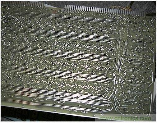 經典懷舊拆解！歷史彌留的可編程科學計算器 from 1966