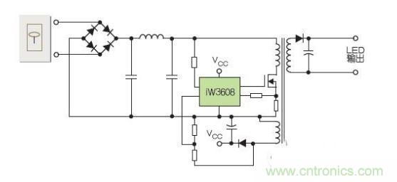 初級(jí)側(cè)驅(qū)動(dòng)器可通過在輸出級(jí)使用變壓器，設(shè)計(jì)成隔離式配置；或通過使用電感器替代輸出變壓器，并選用降壓控制器替代反激電路，設(shè)計(jì)成非隔離配置。