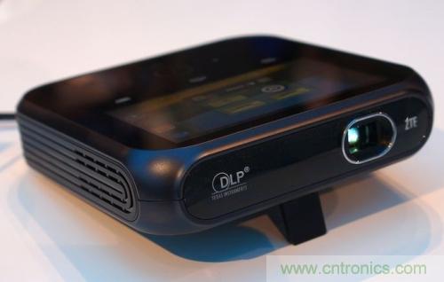 DLP微投掀翻消費電子市場，無屏顯示炙手可熱