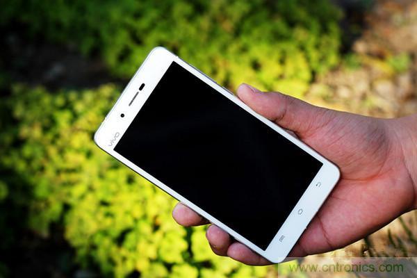 有圖有真相！暴拆VIVO X5 MAX,揭秘&ldquo;最薄之謎&rdquo;