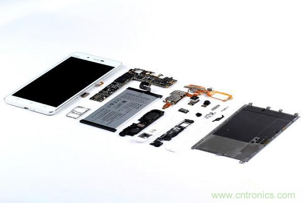 有圖有真相！暴拆VIVO X5 MAX,揭秘&ldquo;最薄之謎&rdquo;