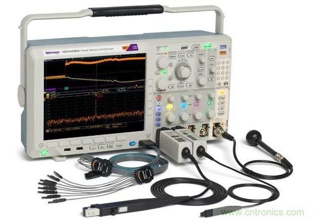 混合域示波器(MDO)將頻譜分析儀、示波器和邏輯分析儀組合在一臺儀表內，可以從全部三臺儀器中產生同步的而且與時間關聯(lián)的測量結果。圖中顯示的是泰克公司的MDO4000B。