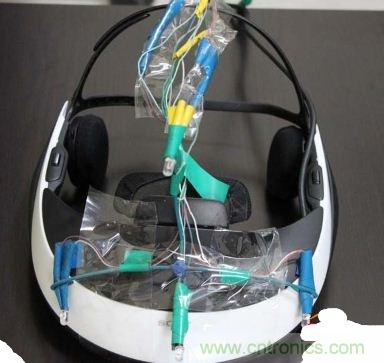 技術宅要逆天，DIY四點定位燈實現(xiàn)虛擬實境游戲