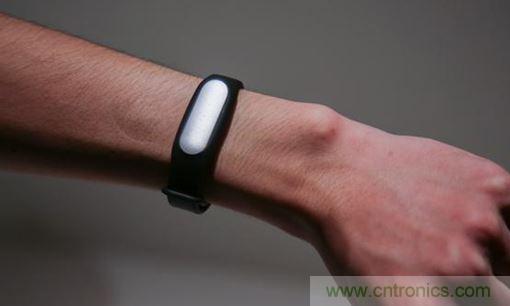 小米手環(huán)光感版體驗：便宜實惠，功能尚可