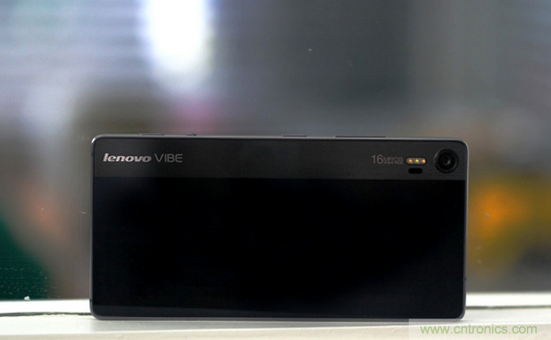聯(lián)想Vibe Shot拆解，看如何打造一款拍照手機(jī)?