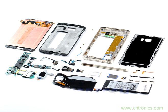 Galaxy Note5拆解，與S系列差距日漸模糊