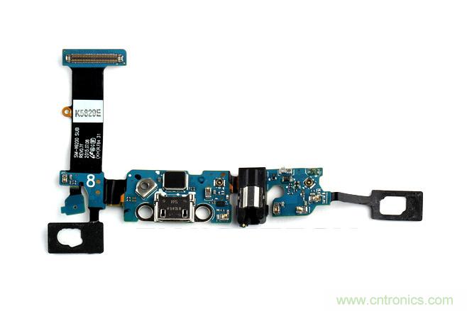 Galaxy Note5拆解，與S系列差距日漸模糊