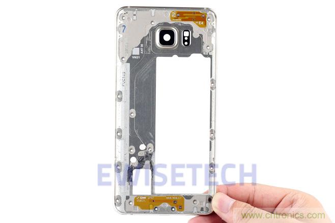 Galaxy Note5拆解，與S系列差距日漸模糊