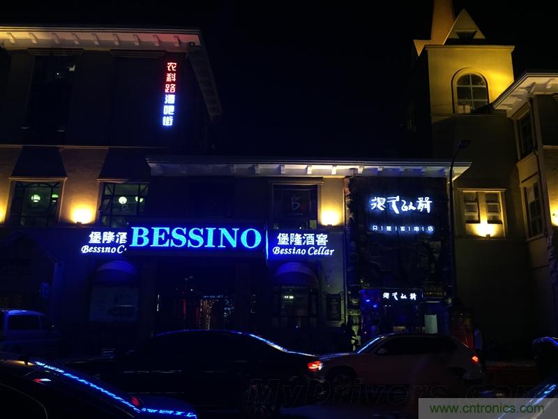 無邊框的 nubia Z9 ，一款既有驚喜，又有驚艷的智能手機