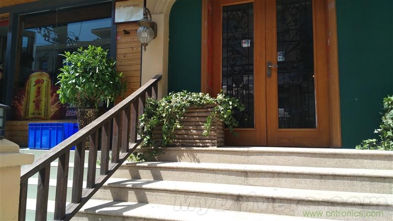 無邊框的 nubia Z9 ，一款既有驚喜，又有驚艷的智能手機