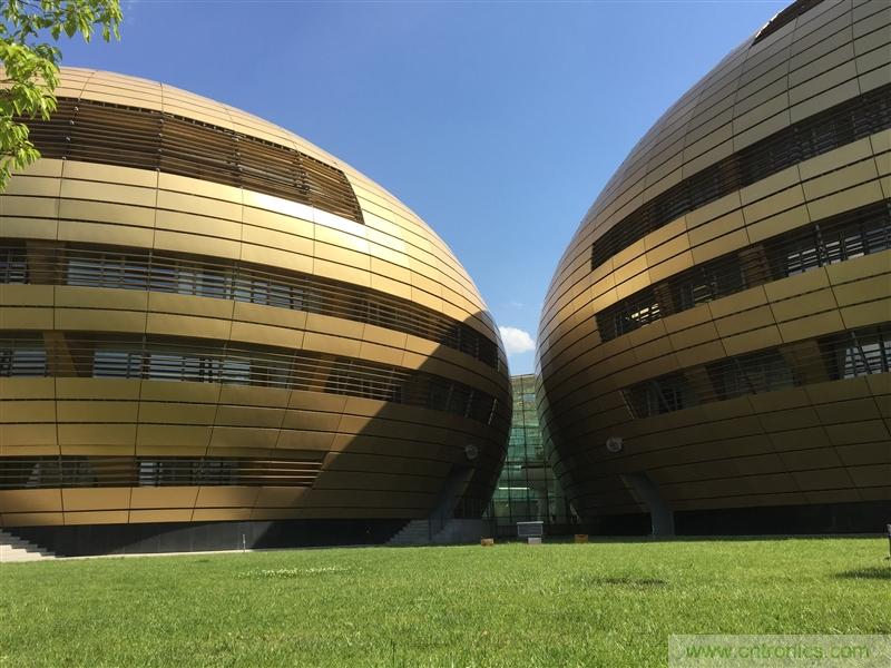 無邊框的 nubia Z9 ，一款既有驚喜，又有驚艷的智能手機