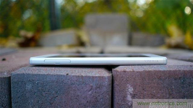 傳奇索尼，憑借Sony Xperia Z5能否在移動市場奪得一席之地？